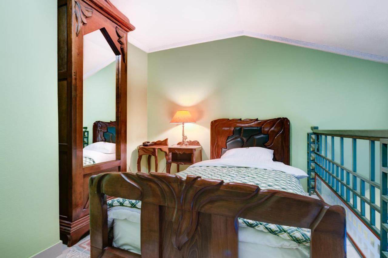 Hotel Eminent Подгориця Екстер'єр фото